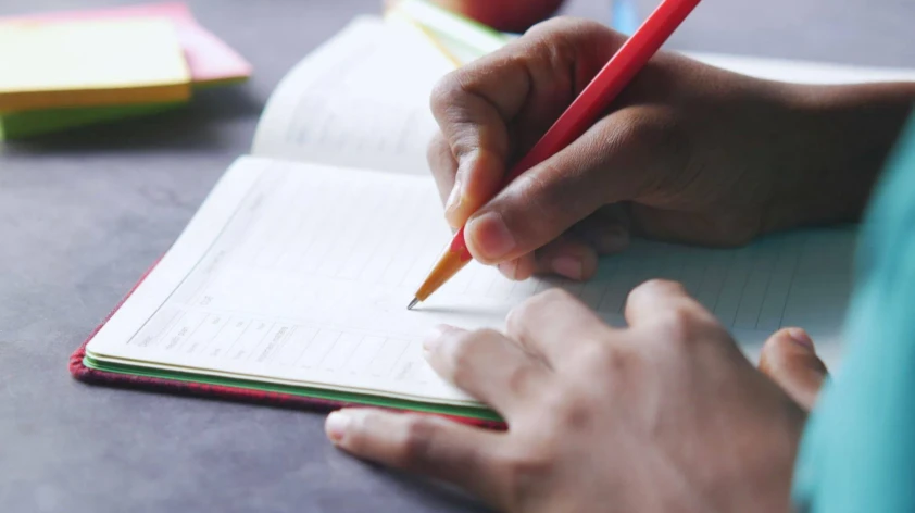 Công Cụ Trực Tuyến Hàng Đầu Để Chuyển Chữ Viết Tay Thành Văn Bản